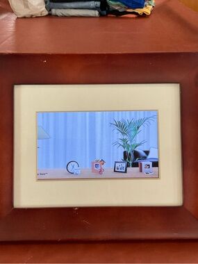 Phillips Home Essentials Digital LCD Photo Frame Dark Brown